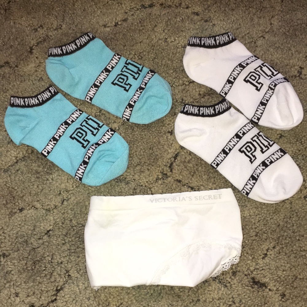 Never been worn Victoria’s Secret items